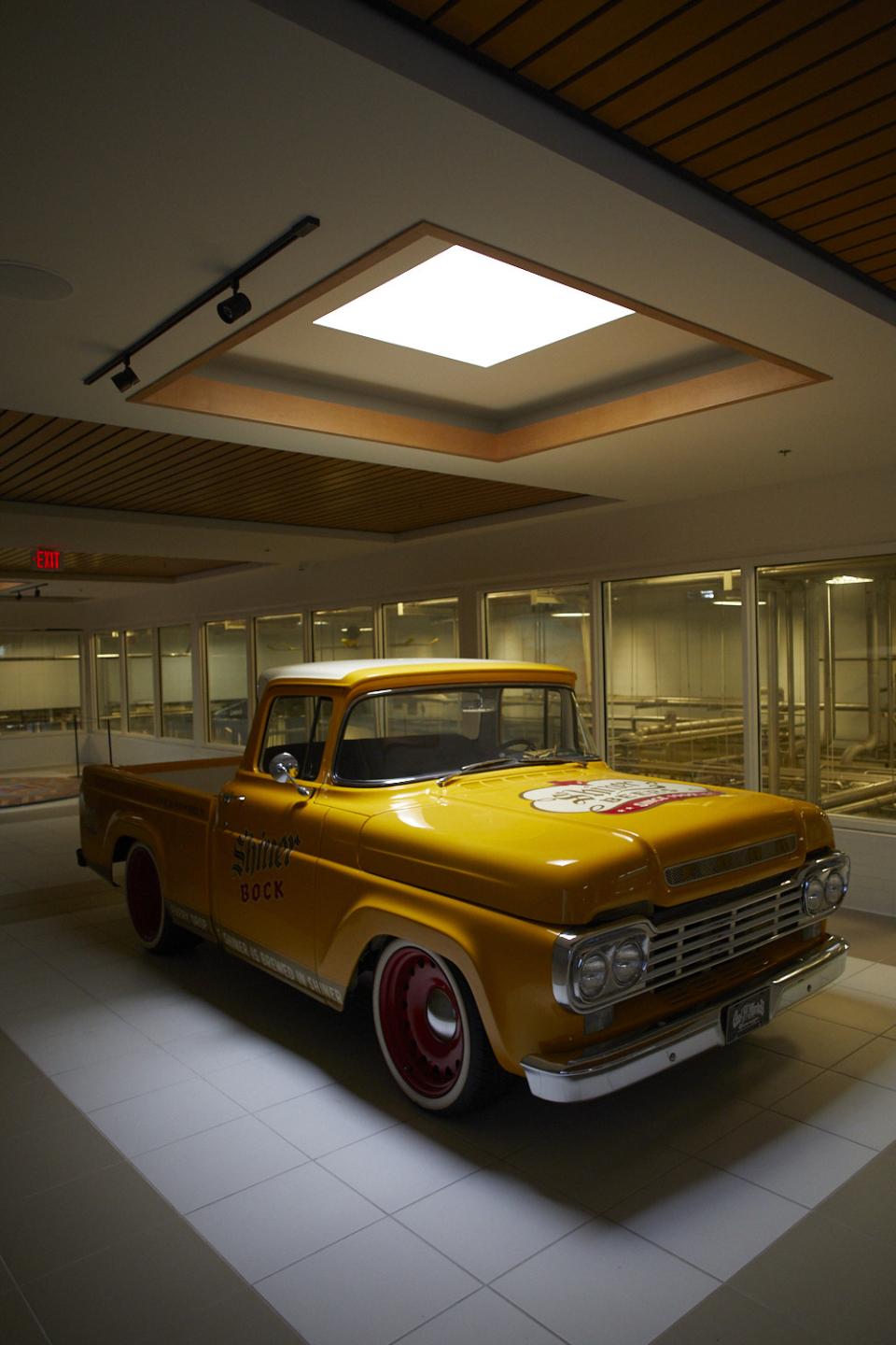 Shiner brewery guest experience tour